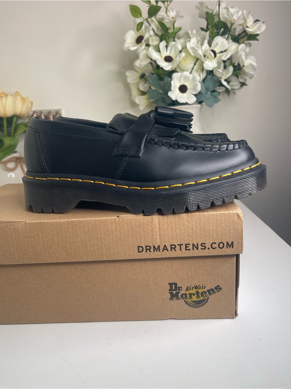 Dr. Martens Tumbled Nubuck Loafers Black Size 6